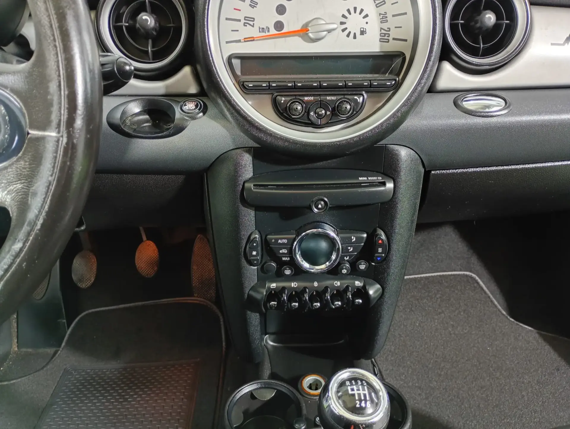 MINI 3 Portas Cooper D 14