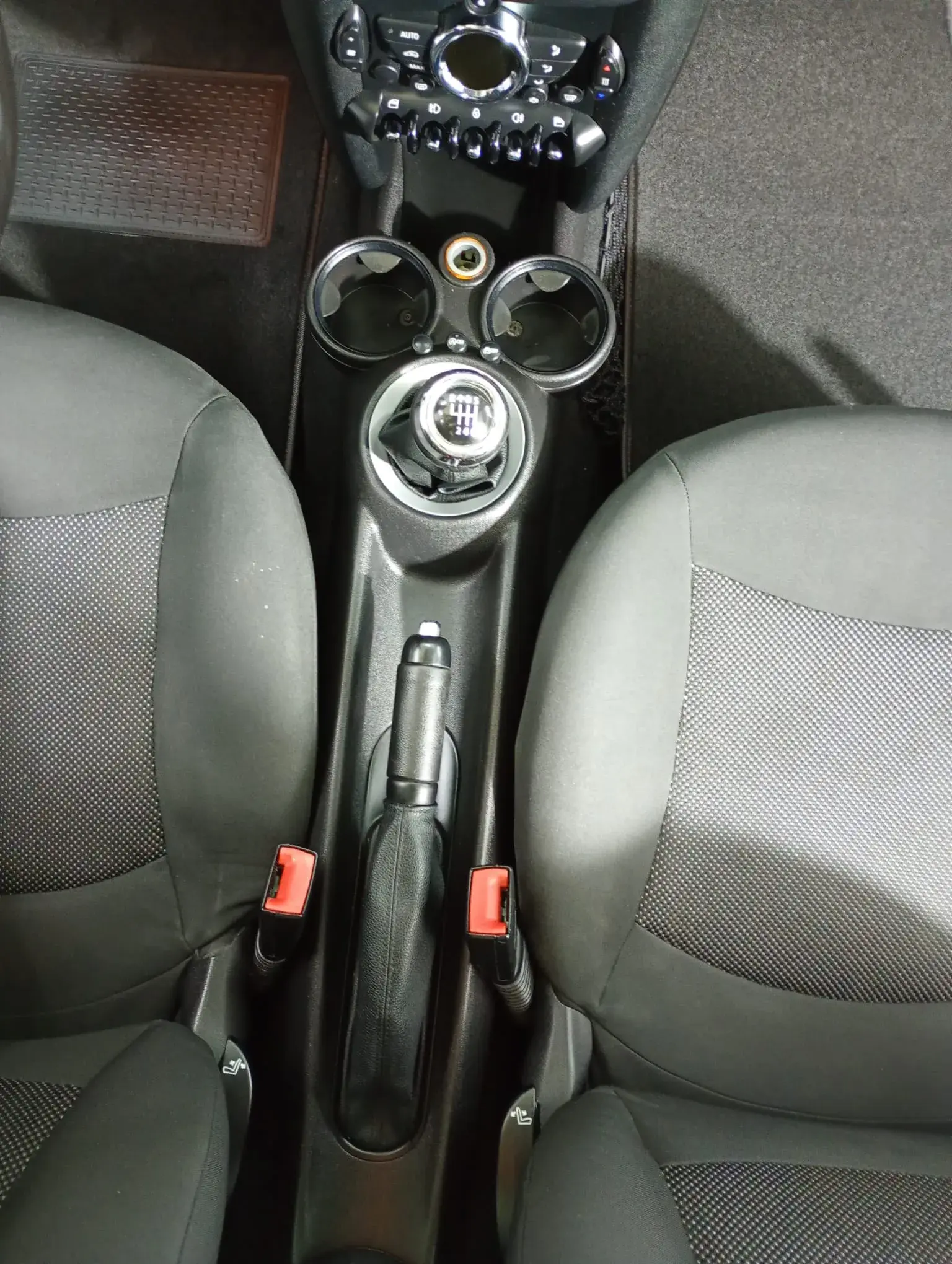 MINI 3 Portas Cooper D 25