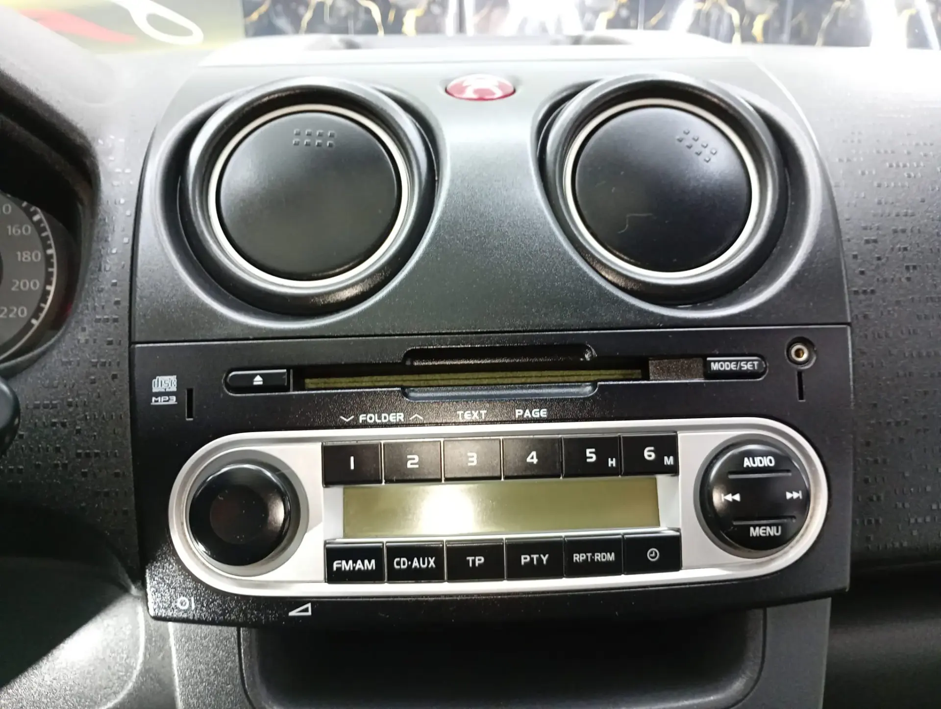 Mitsubishi Colt 1.3 Instyle 9