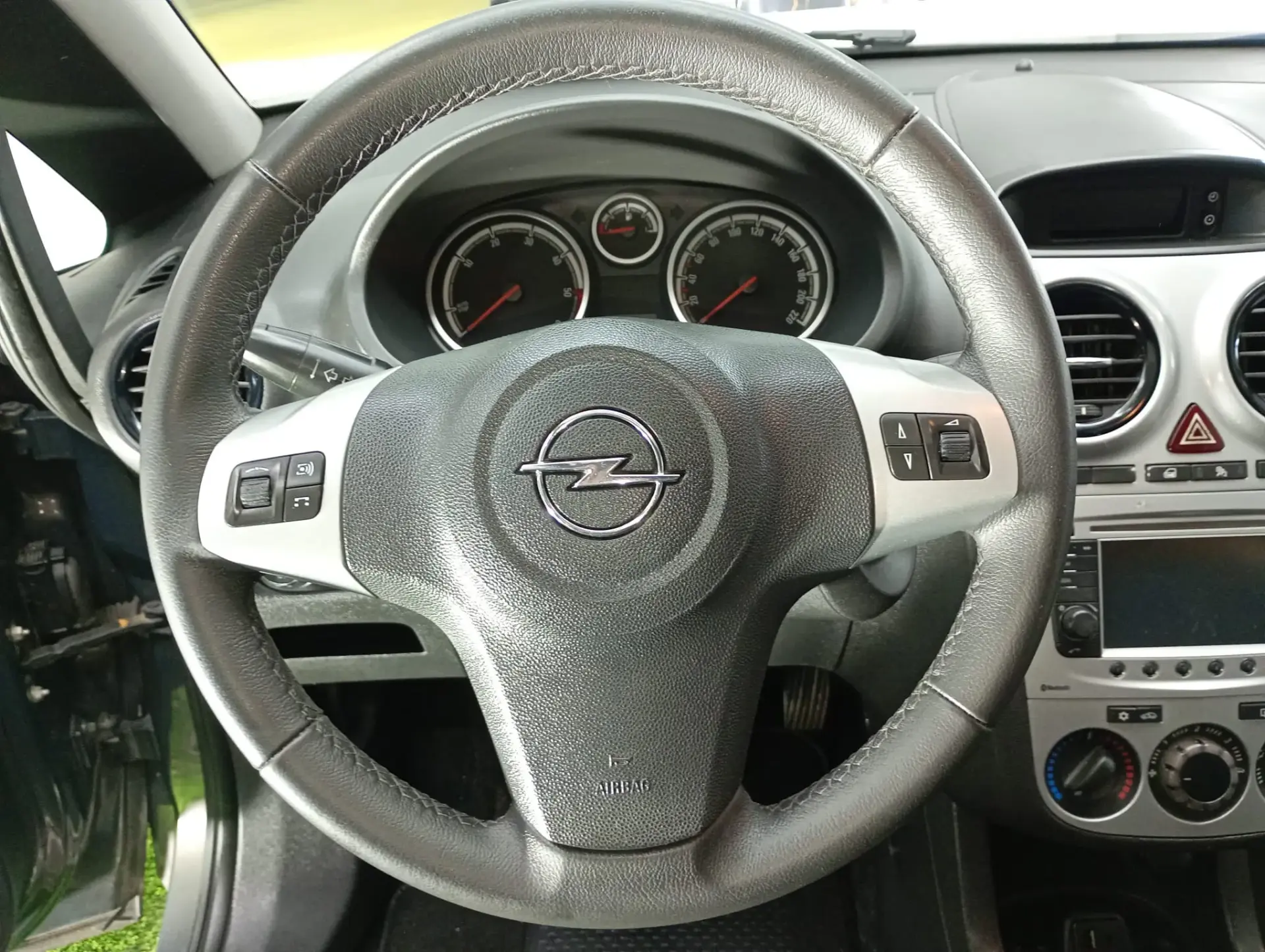 Opel Corsa 1.3 CDTI Enjoy 88g 12