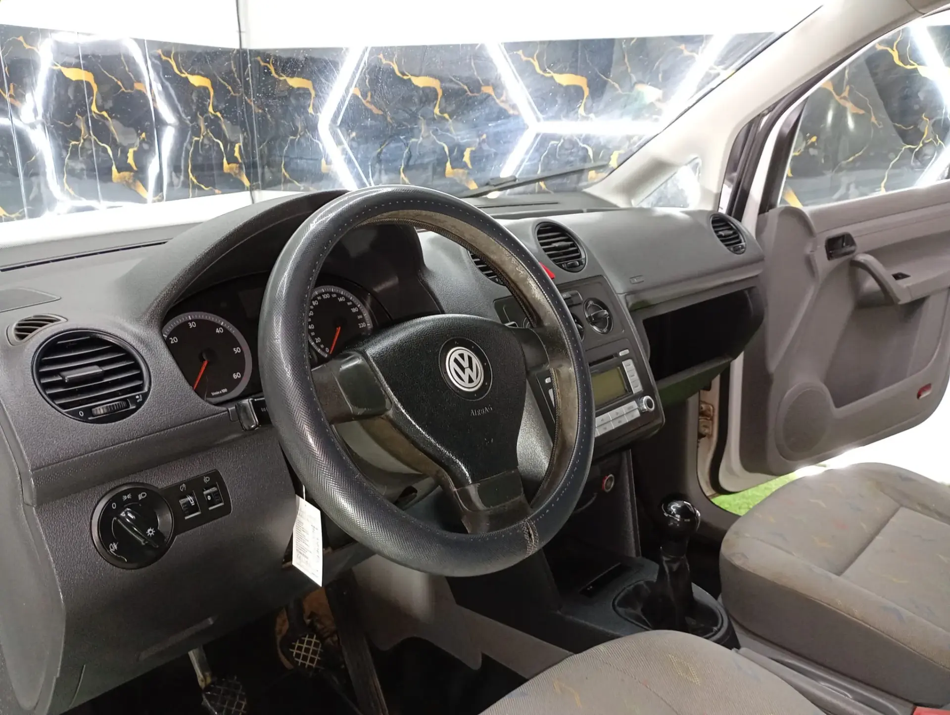 Volkswagen Caddy 1.9 TDi Extra 5L AC 14
