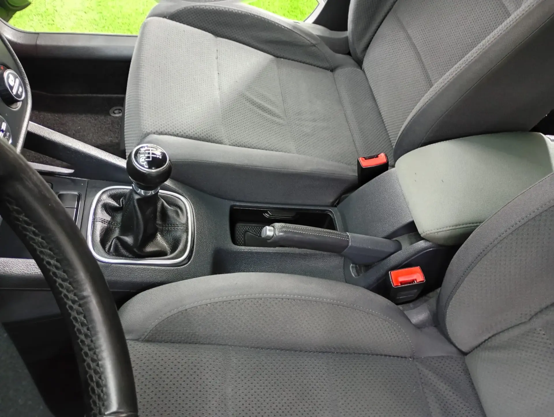 Volkswagen Golf 1.9 TDi 6V Confortline 23