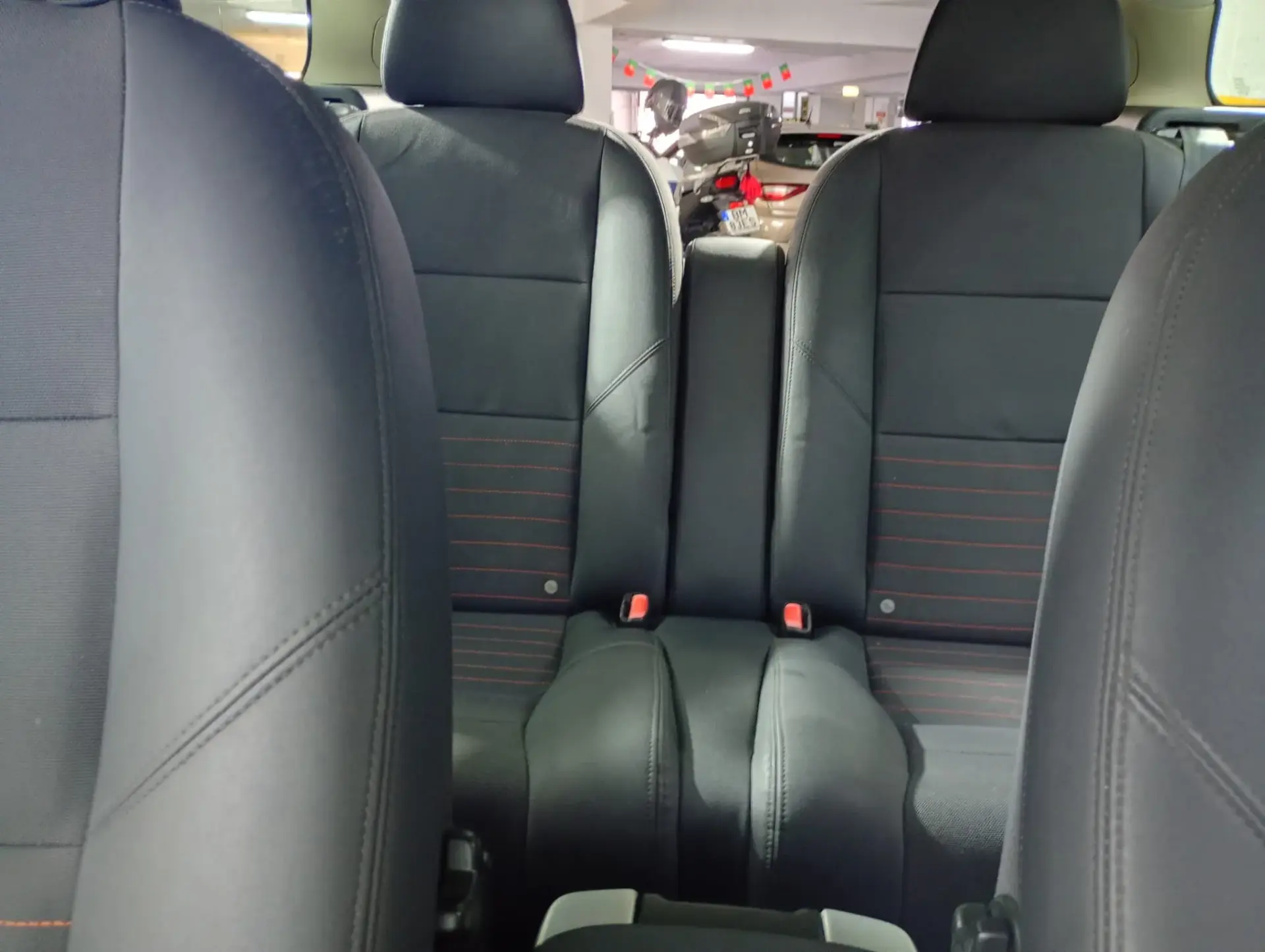 Volvo C30 1.6 D Drive Momentum 27