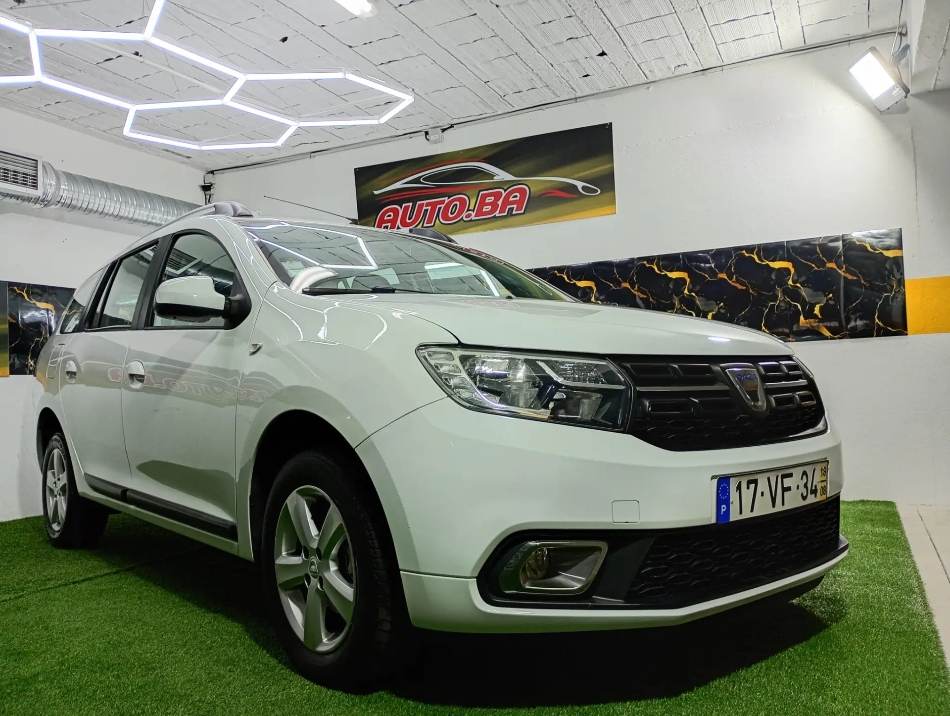 Dacia Logan MCV 0.9 TCe Comfort Bi-Fuel 2