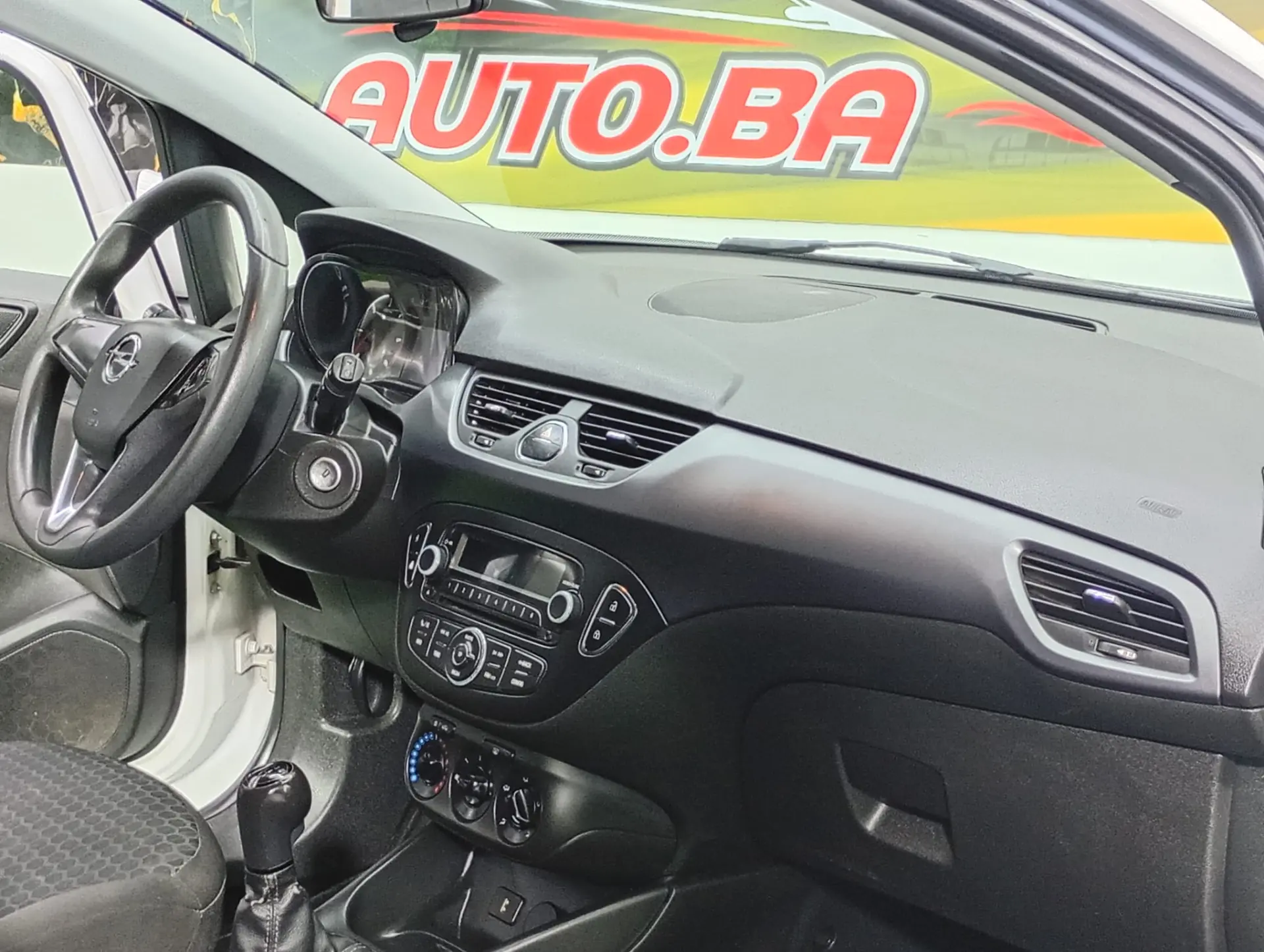 Opel Corsa Super estimada 27