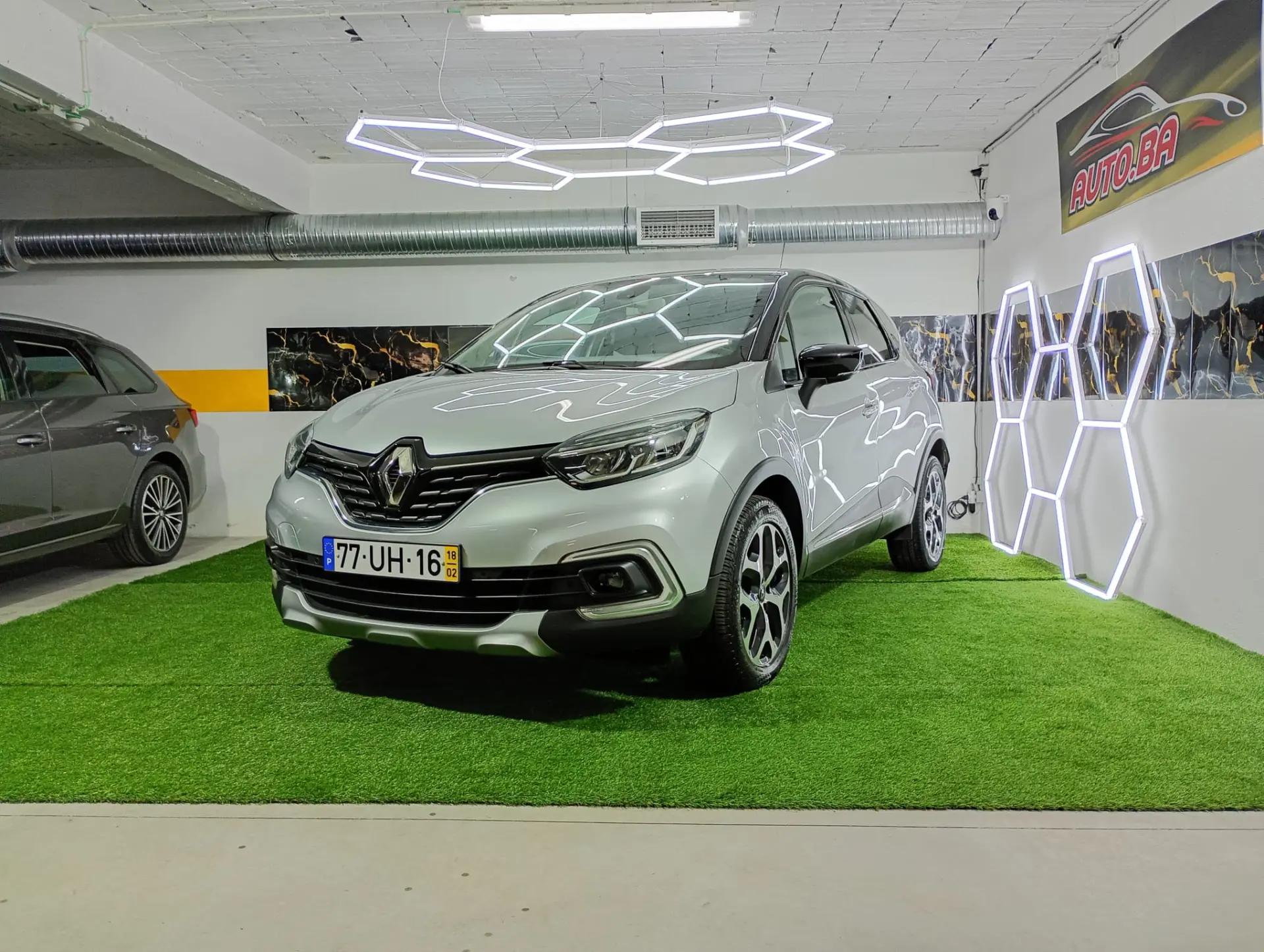Renault Captur 0.9 TCE Exclusive 6