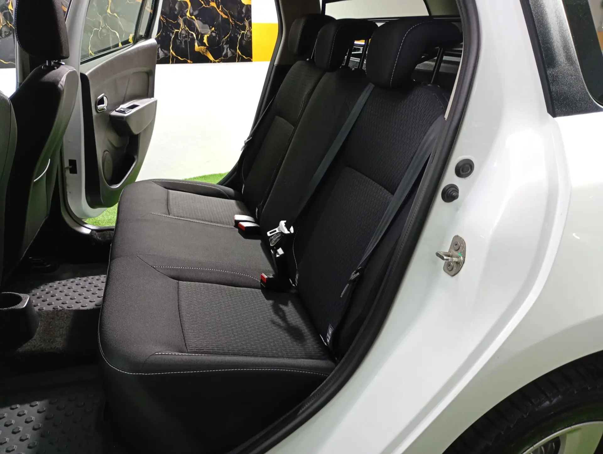 Dacia Logan MCV 0.9 TCe Comfort Bi-Fuel 29