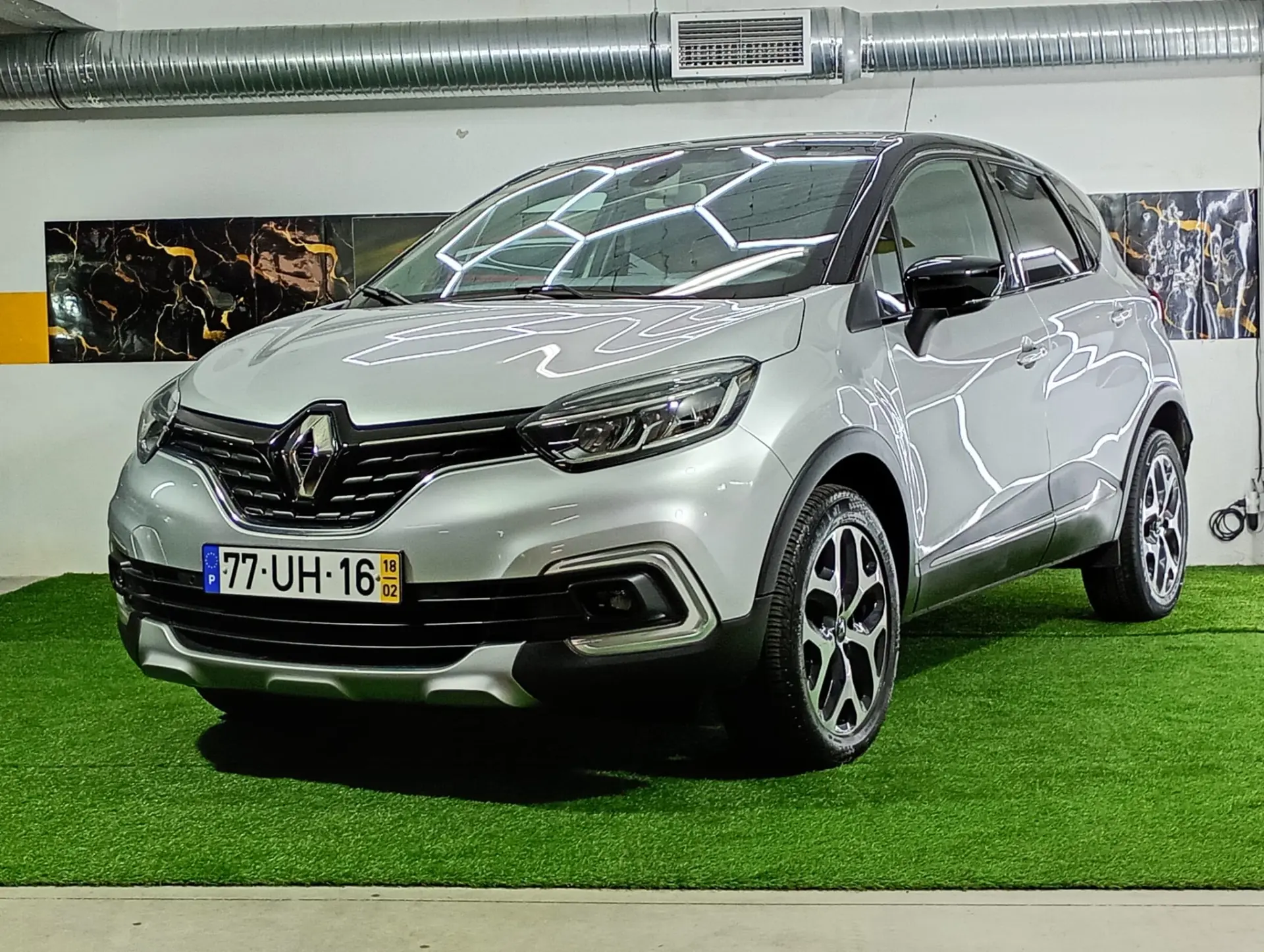 Renault Captur 0.9 TCE Exclusive 1