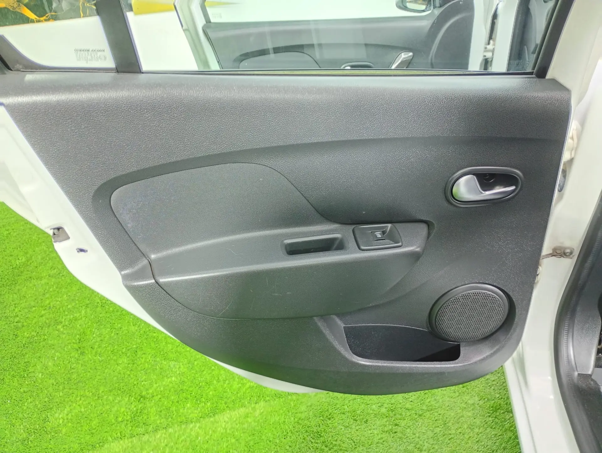 Dacia Logan MCV 0.9 TCe Comfort Bi-Fuel 7