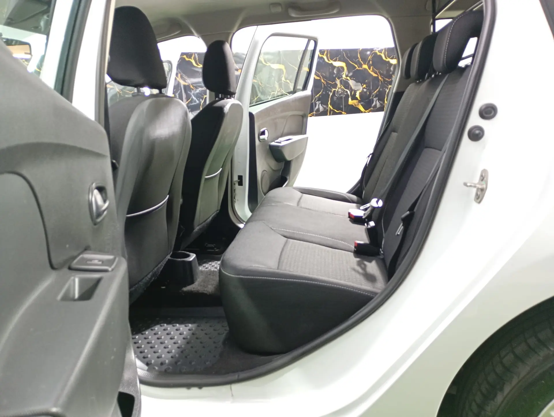 Dacia Logan MCV 0.9 TCe Comfort Bi-Fuel 28