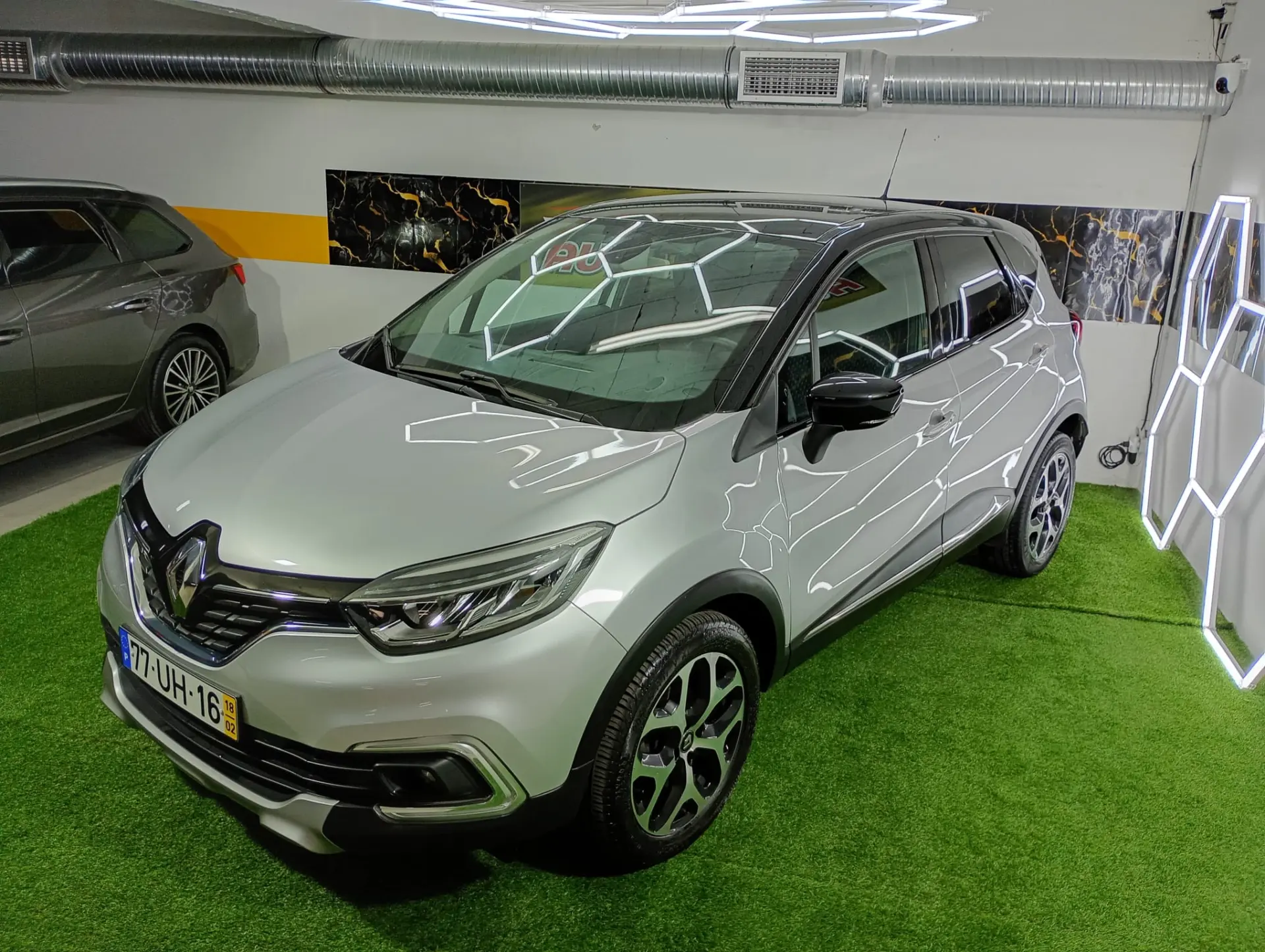 Renault Captur 0.9 TCE Exclusive 2