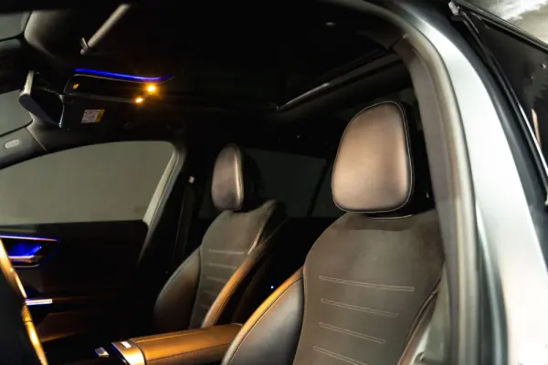 Mercedes-Benz C 300 e AMG Line 14