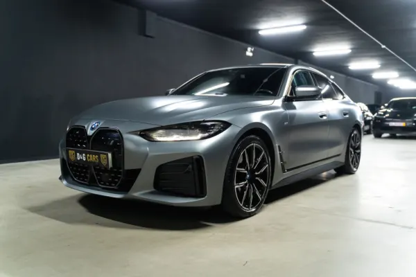 BMW i4 eDrive40 Pack Desportivo M Pro 28