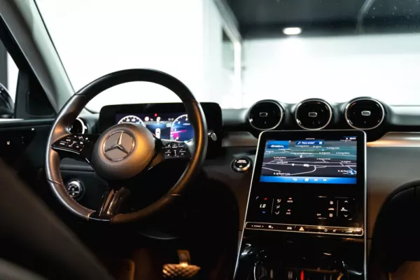 Mercedes-Benz C 220 16