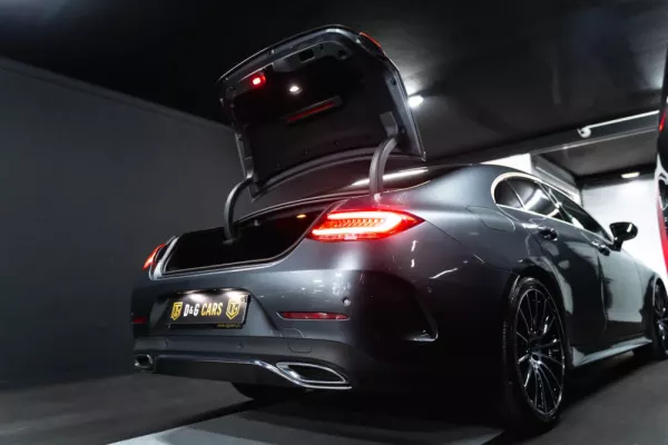 Mercedes-Benz CLS 300 4