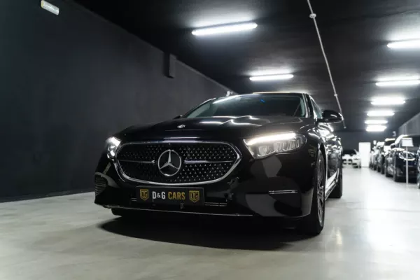 Mercedes-Benz E 220 Avantgarde 23