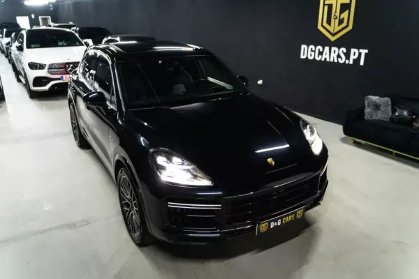 Porsche Cayenne 2