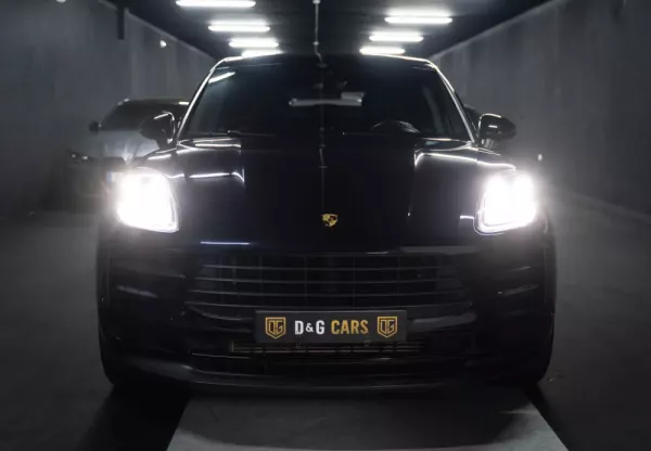 Porsche Macan 16