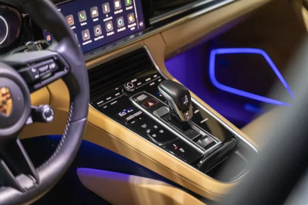 Porsche Panamera Panamera 4S 12