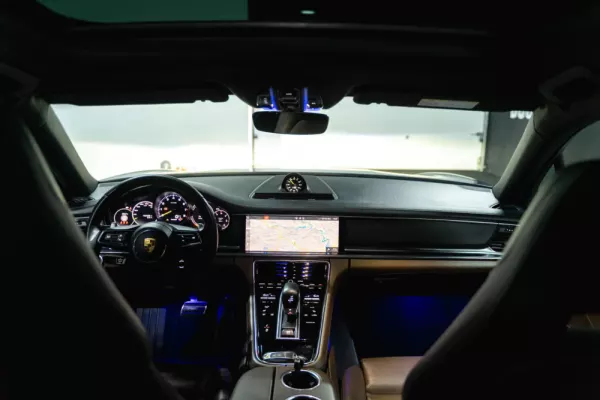 Porsche Panamera Sport Turismo 17