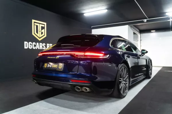 Porsche Panamera Sport Turismo 29