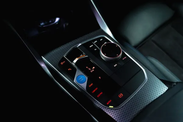 BMW i4 eDrive40 Pack Desportivo M Pro 11