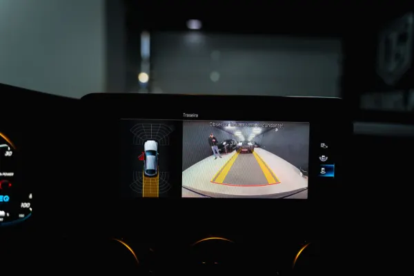 Mercedes-Benz GLC 300 e Coupé 4Matic 11