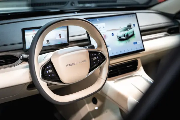 Forthing S7 EV 56.8 kWh 11