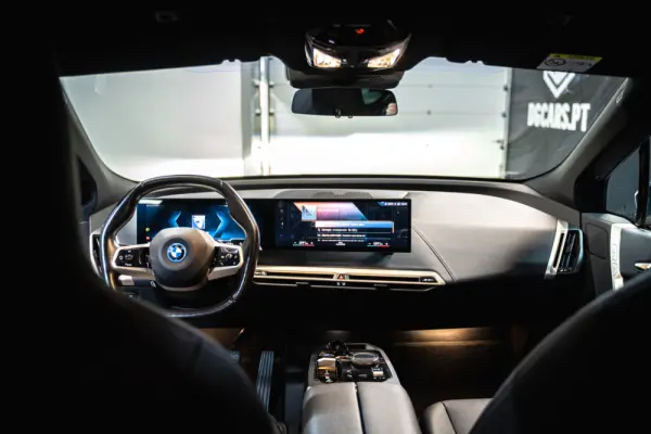 BMW iX xDrive 40 Pack Desportivo 16