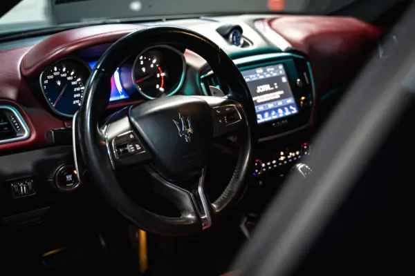 Maserati Ghibli 3.0 V6 9