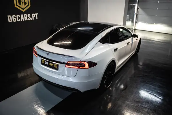 Tesla Model S 75D 24