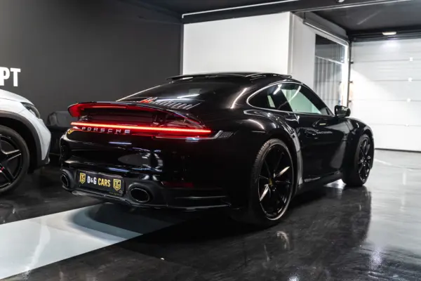 Porsche 911 (992) Carrera 4 PDK 4