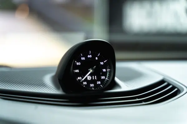 Porsche Taycan 4S 14