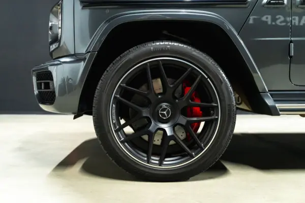 Mercedes-Benz G 63 AMG Standard 3
