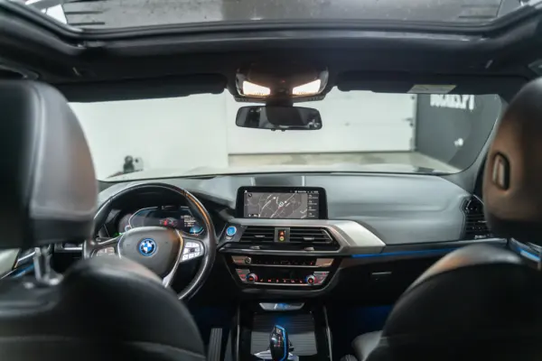 BMW iX3 Inspiring 20