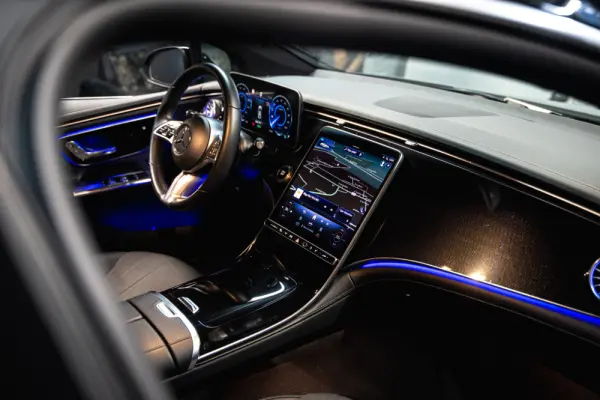 Mercedes-Benz EQE 300 Edition 18