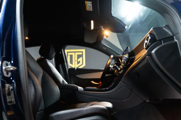 Mercedes-Benz GLC 300 e Coupé 4Matic 18