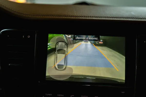 Porsche Panamera Turbo S PDK 15