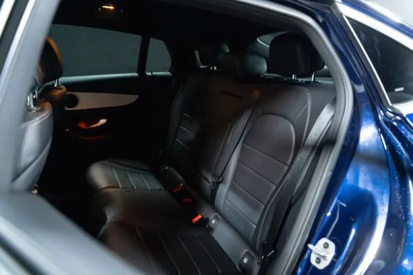 Mercedes-Benz GLC 300 e Coupé 4Matic 15