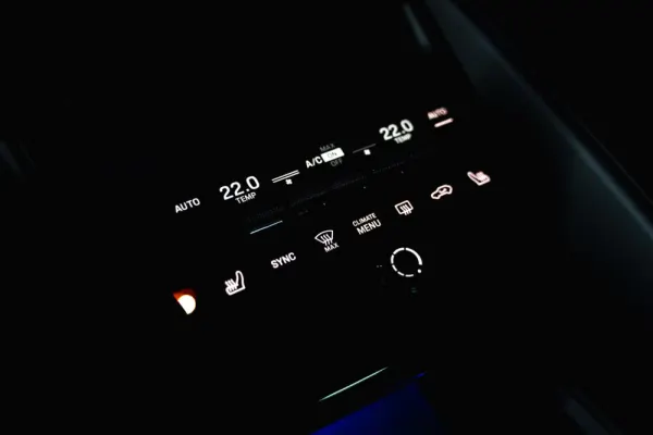 Porsche Macan Outro 13