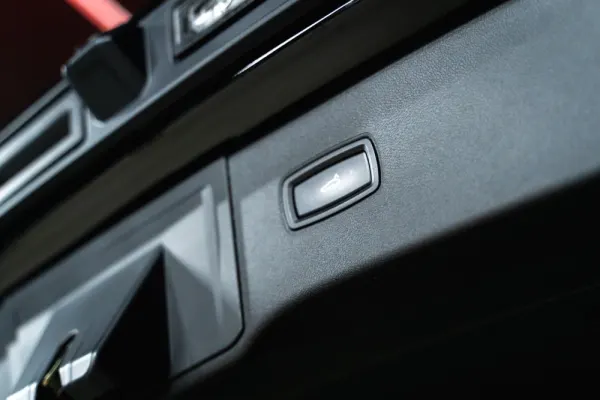 Porsche Cayenne E-Hybrid 30