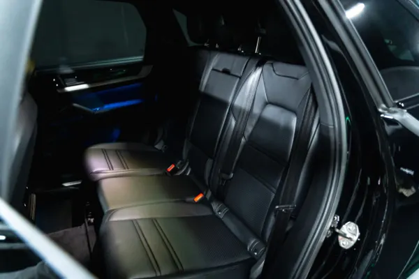 Porsche Cayenne E-Hybrid 19