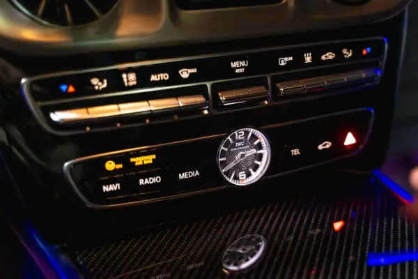 Mercedes-Benz G 63 AMG Standard 13