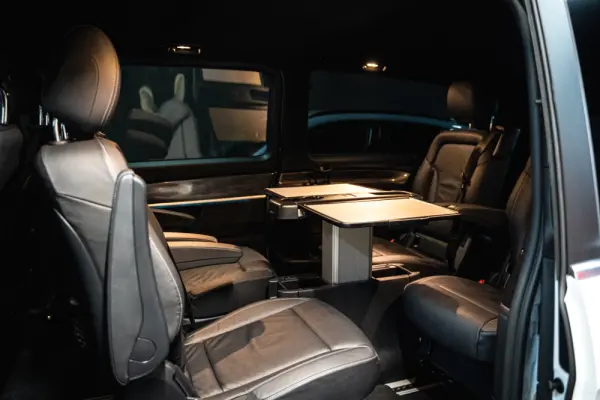Mercedes-Benz EQV 300 Longo 14