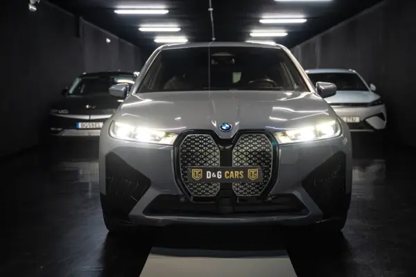 BMW iX xDrive 40 Pack Desportivo 22