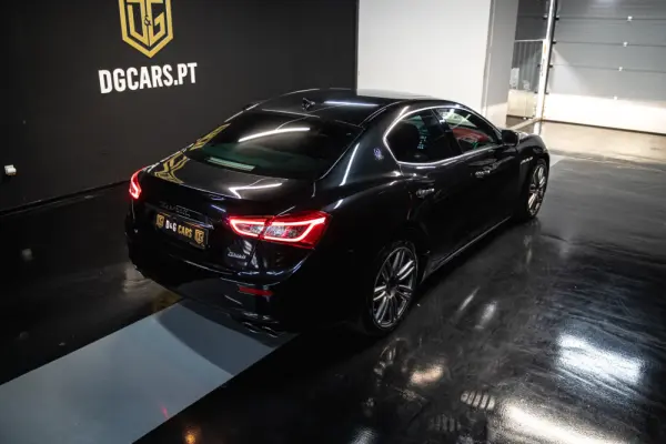 Maserati Ghibli 3.0 V6 5