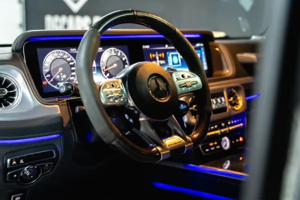 Mercedes-Benz G 63 AMG Standard 7