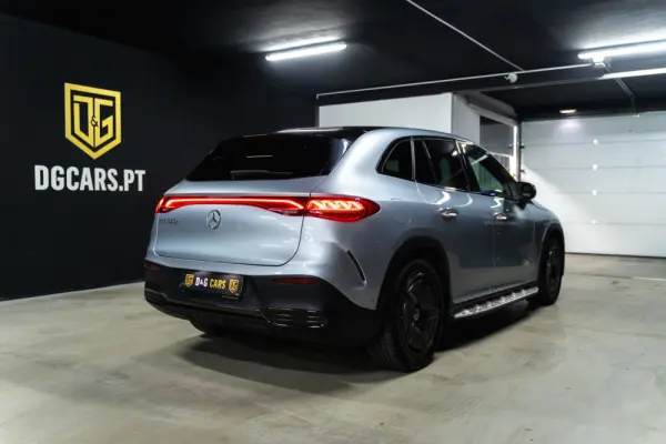 Mercedes-Benz EQE SUV 350+ 20