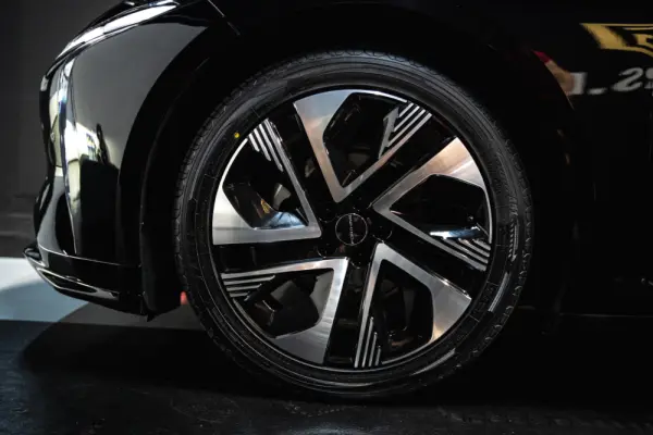 Forthing S7 EV 56.8 kWh 7
