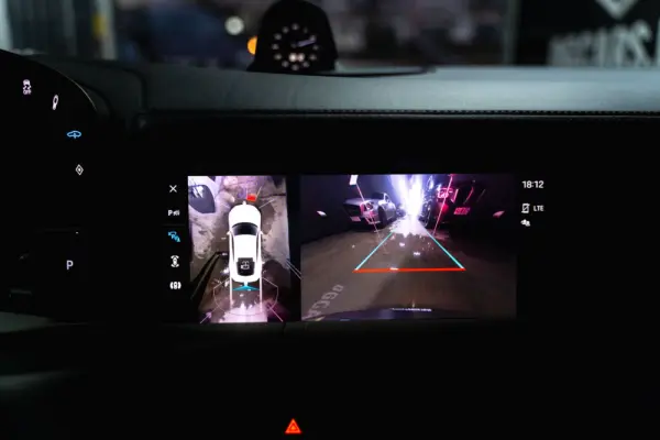 Porsche Taycan 4S 16